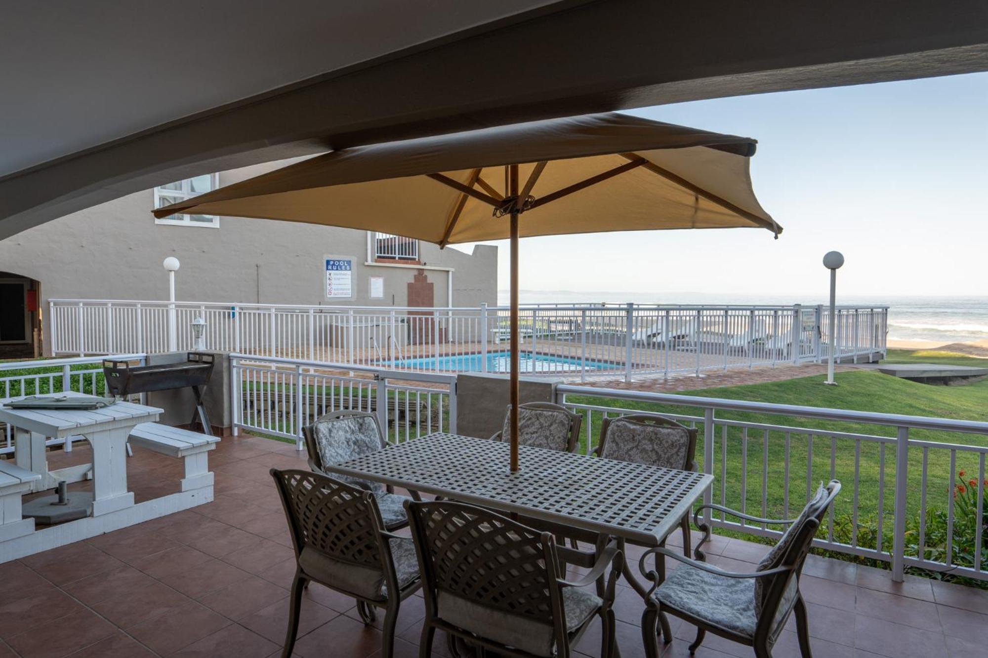 Jeffreys Bay Villas On The Beach Exterior photo